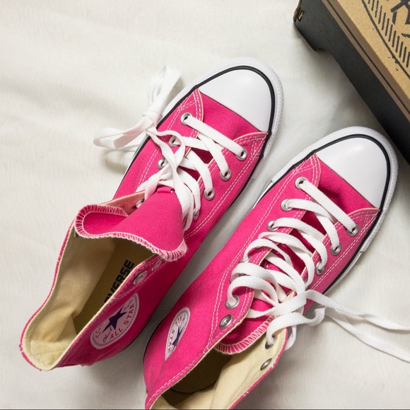 💠SOLD💠 Converse High top in Pink White - Picture 7 of 8